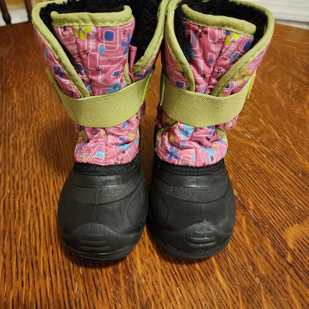 Girls Kamik Snow‎ Boots Size 9 Rubber Sole Snowbug2 Faux Fur Fleece Lined Warm